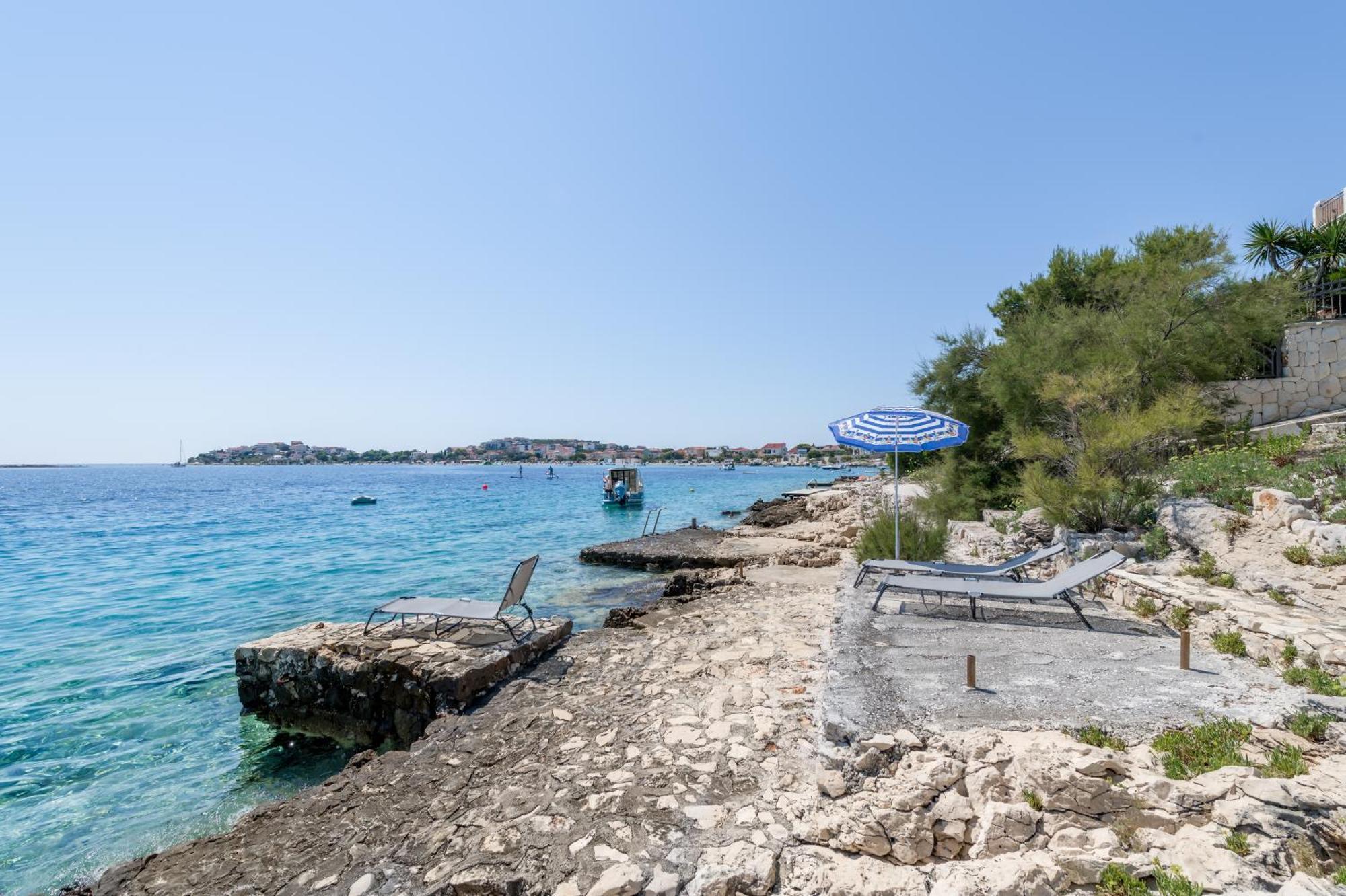 Blue Paradise Apartman 2 Sevid Kültér fotó